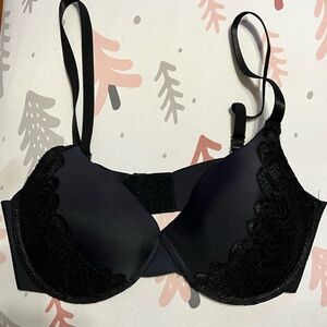Marilyn Monroe Black Lace Bra